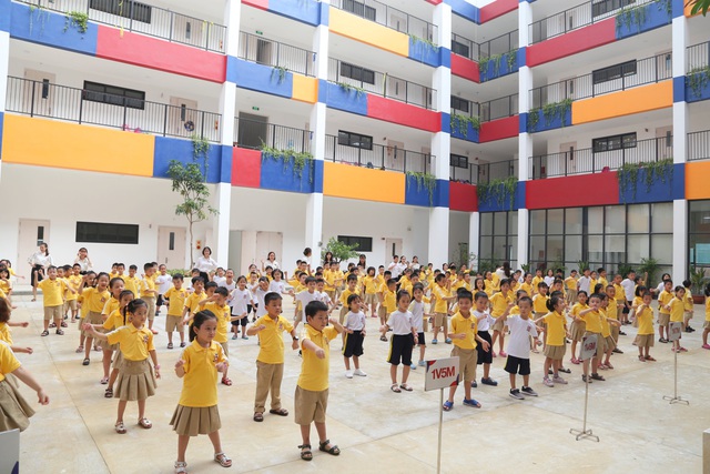 TẬP ĐOÀN BÁCH VIỆT RA MẮT HỆ THỐNG GIÁO DỤC VIETSCHOOL