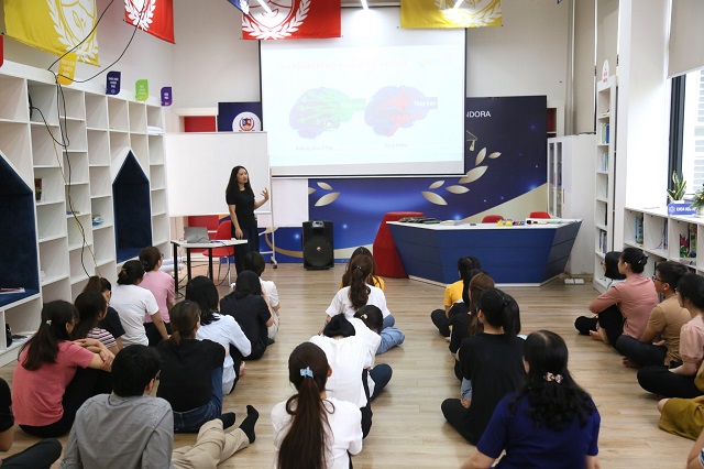 VIETSCHOOL PANDORA SCHOOL ORGANIZED A SPECIAL TRAINING COURSE “SOCIAL-EMOTIONAL EDUCATION”