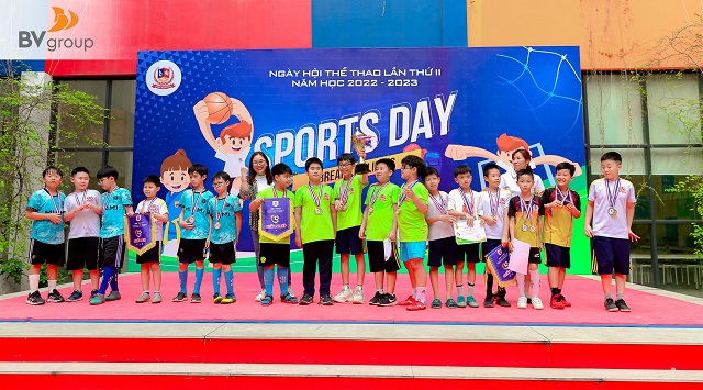 NGÀY HỘI SPORTS DAY: ĐÁNH THỨC BẢN LĨNH VÀ TINH THẦN BỀN CHÍ TRONG MỖI VIETSCHOOLER